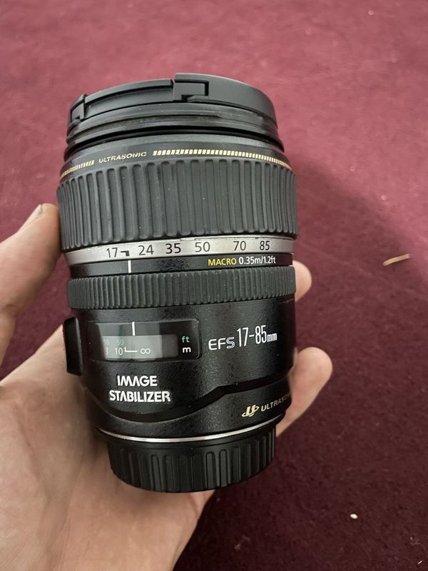 Canon obiektiv ultrasonic EFS 17-85mm 1.2 ft Canon obiektiv ultrasonic EFS 17-85mm 1.2 ft