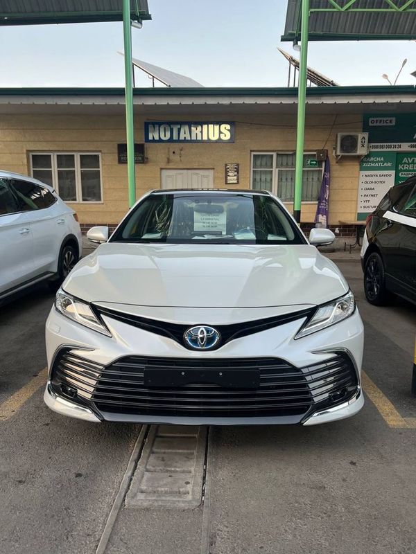 Toyota CAMRY Gibrid 2.5 Toyota CAMRY Gibrid 2.5
