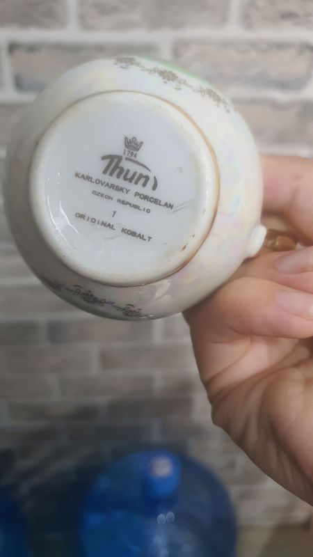 Изысканный антикварный сервис с позолотой 24k