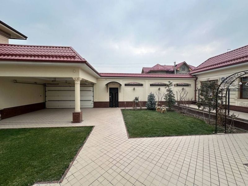 ПРОДАЕТСЯ ЕВРО ДОМ Мирзо Улугбекский район Ор-р Мевазор 8 соток
