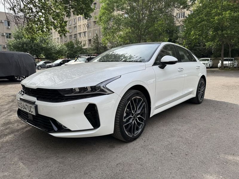 Продается Автомобиль Kia K5 2.0 Turbo Продается Автомобиль Kia K5 2.0 Turbo