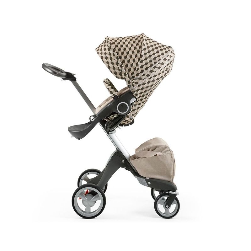 Stokke кит на коляску