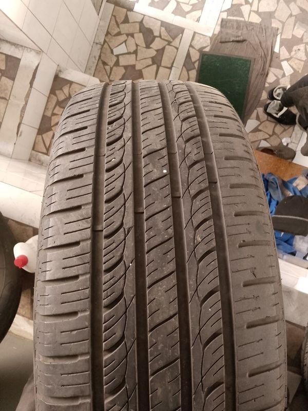 Продается резина LIBERTY 255/50/R20