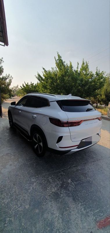 Byd song plus DM-i gibrid. 2 pozitsiya 1.5 atmosferniy