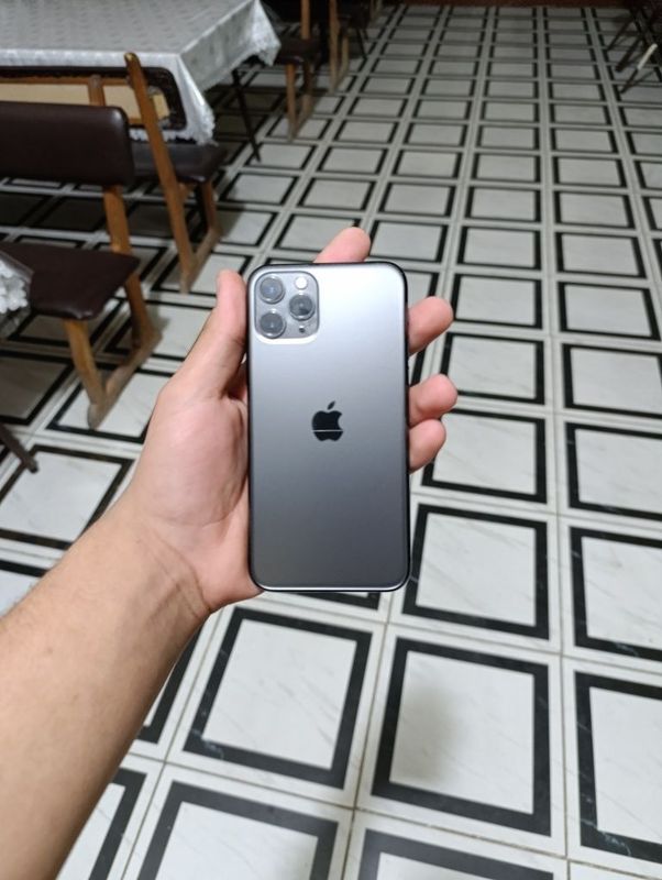 Iphone 11 pro sotiladi Iphone 11 pro sotiladi