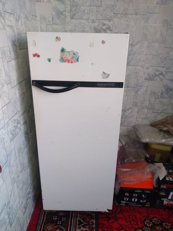 Snejinka 304 xaladilnik sotiladi Snejinka 304 xaladilnik sotiladi
