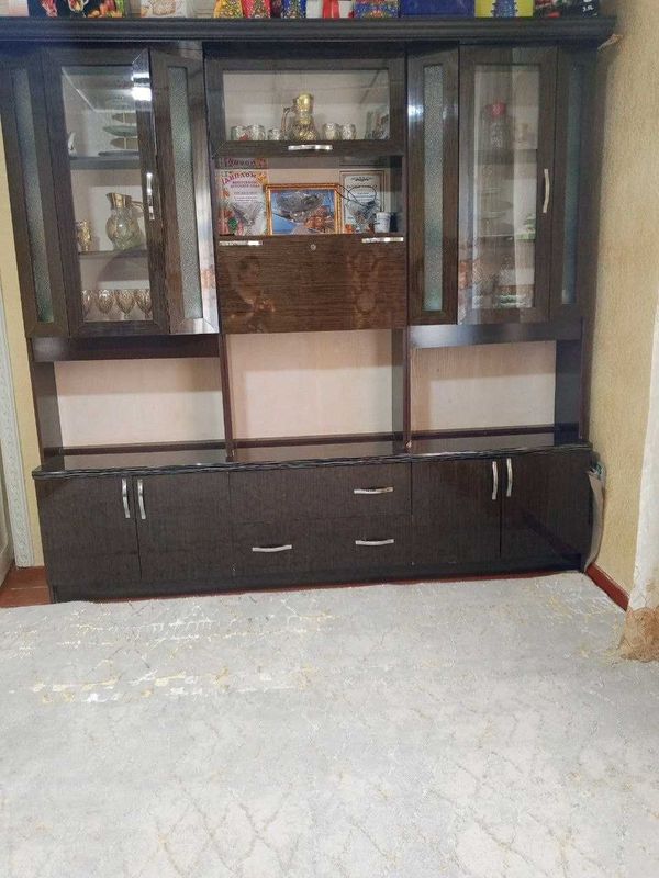 Продаётся стенка