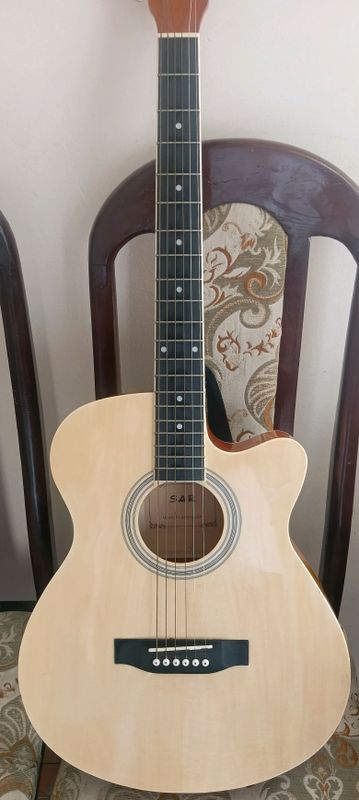 akustik gitara akustik gitara