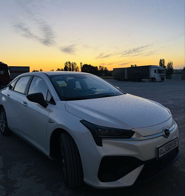 Gac aion s580 yangi moshina özim salondan olib xaydagaman,
