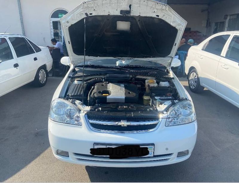 Lacetti 1.8 2010 srochna Lacetti 1.8 2010 srochna