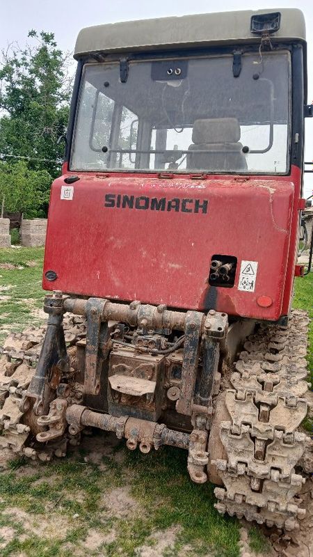 Yuto buldozer 1402 Yuto buldozer 1402