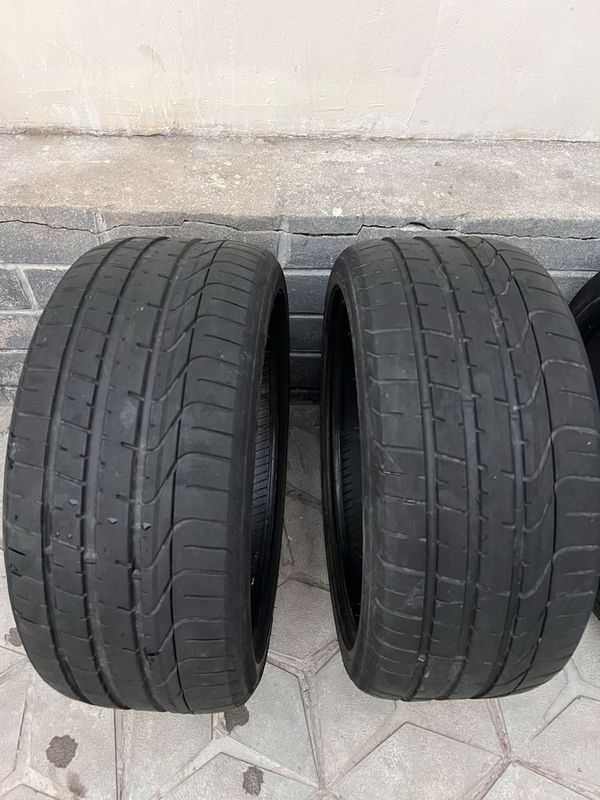 Продаётся шины Pirelli 235/40/R18 Продаётся шины Pirelli 235/40/R18