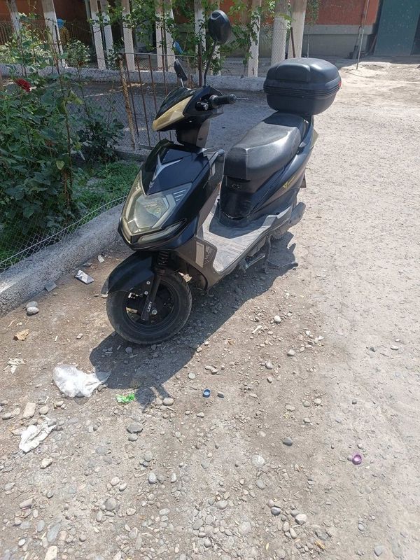 Electric skuter 70km Electric skuter 70km