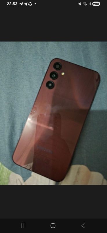 A 24 samsung zur tilifon
