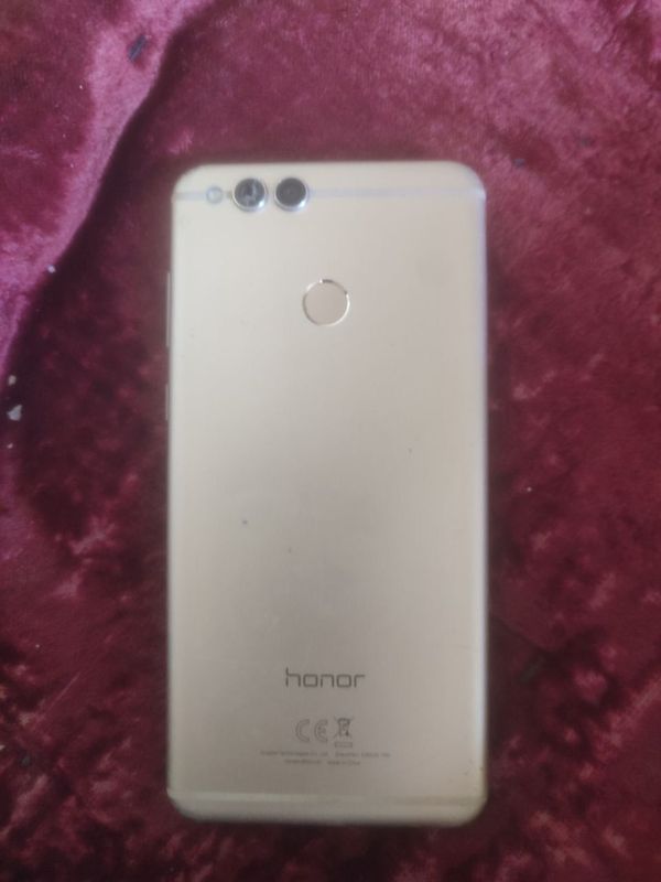 Honor 7x faqat abmenga Honor 7x faqat abmenga