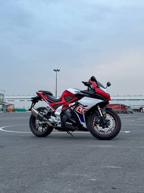 Sportbike Taro GP1 400 Sportbike Taro GP1 400