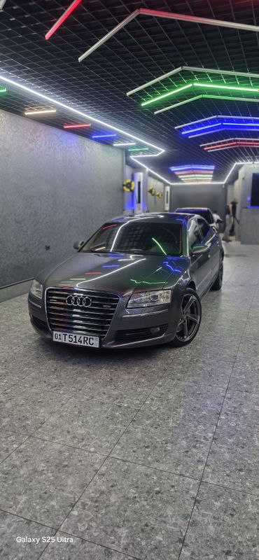 Audi A8 long full Audi A8 long full