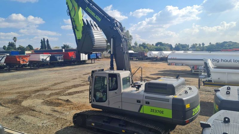 экскаватор ZOOMLION ZE370E 1.7 куб экскаватор ZOOMLION ZE370E 1.7 куб