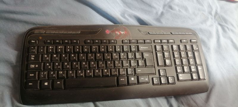 Клавиатура logitech Клавиатура logitech