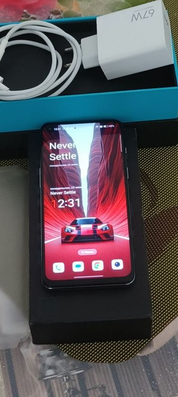 OnePlus Nord 2 5G,8+8,128 gega, bez registrasiye chisti telefon