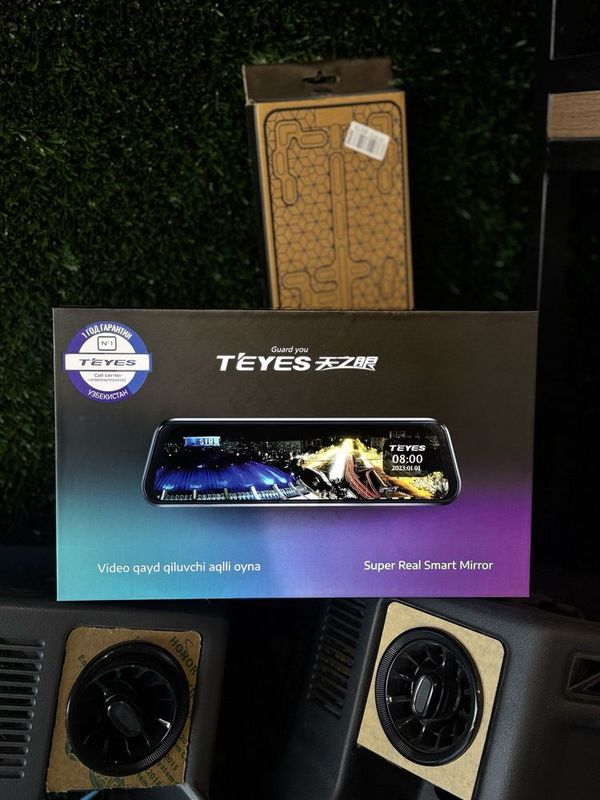 Регистартор Teyes Q7s full hd Регистартор Teyes Q7s full hd