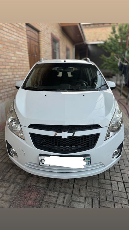 Срочно спарк сотилади 7500 Срочно спарк сотилади 7500