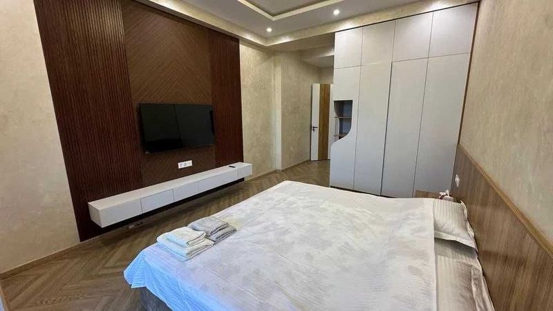 Срочно!!!Сдается Новая 2х ком Квартира в ЖК Ассалом сохил 885*