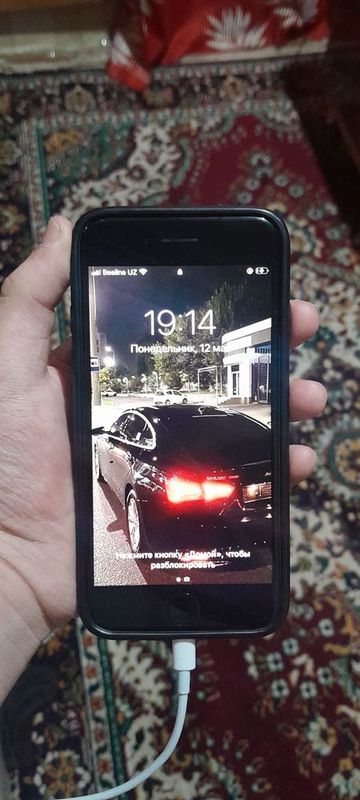 iPhone 7 32gb qora rangda iPhone 7 32gb qora rangda