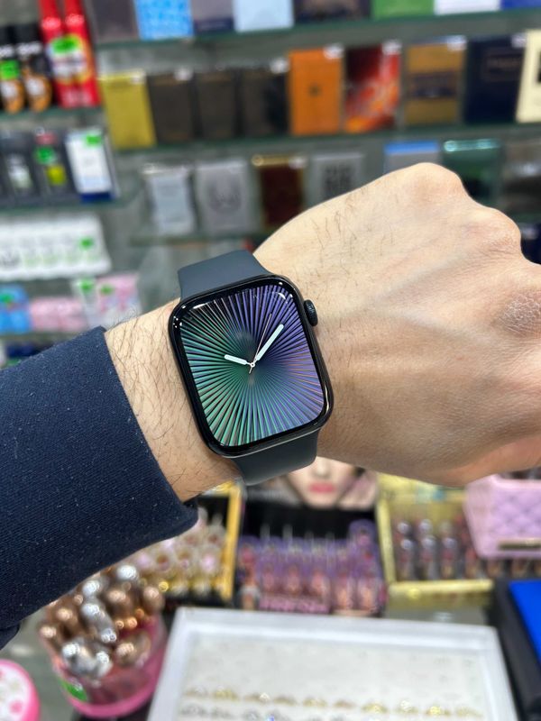 Yangidek! - Apple Watch 7 45 Midnight Aluminium