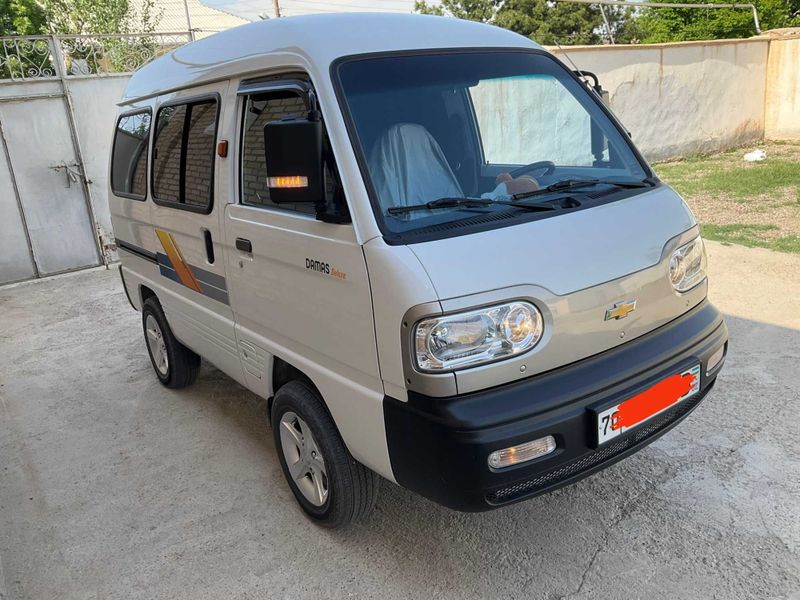 Chevrolet Damas 2