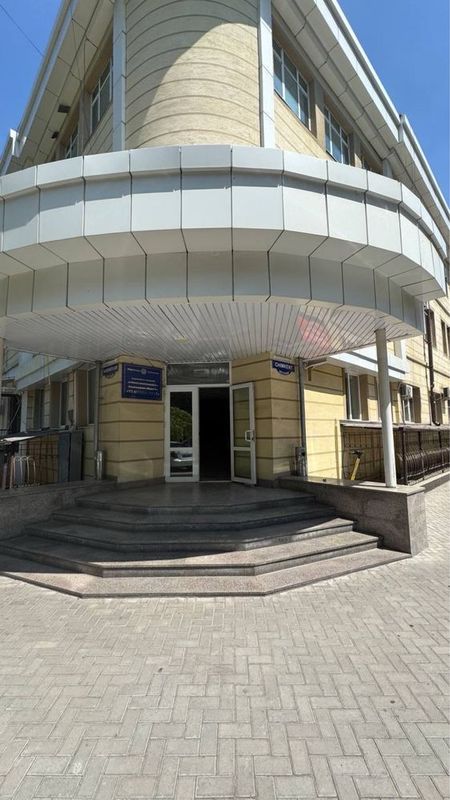 Сдаётся нежилое помещение на 2ом этаже