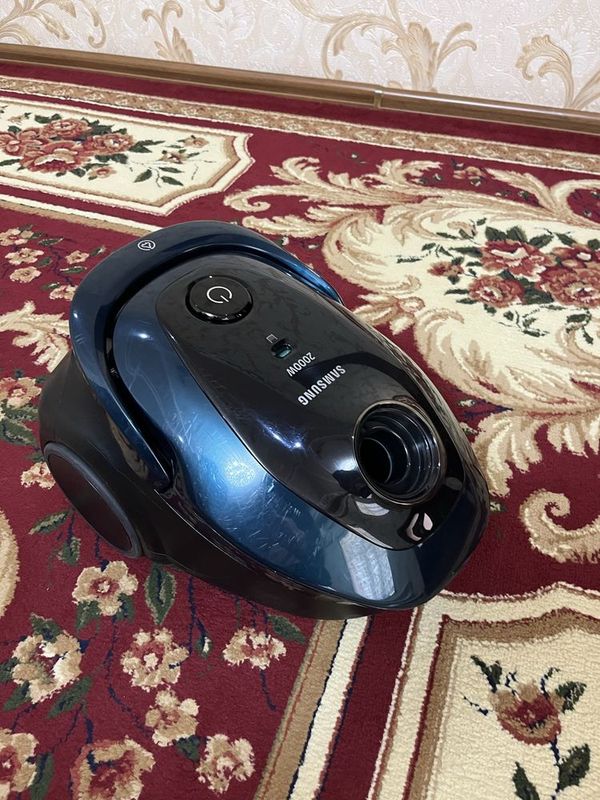 Samsung pelesos 2000W | пылесос самсунг 2000в Samsung pelesos 2000W | пылесос самсунг 2000в