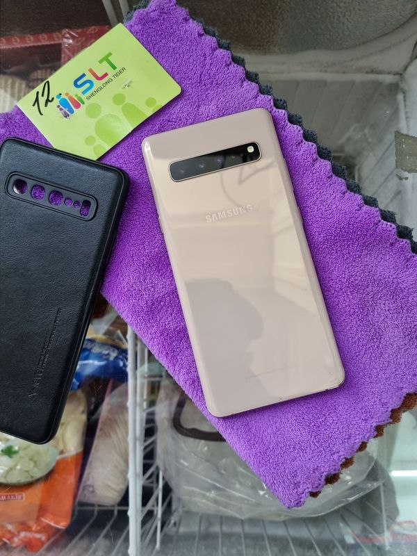 Samsung S10 5G 8/256gb ideall Samsung S10 5G 8/256gb ideall