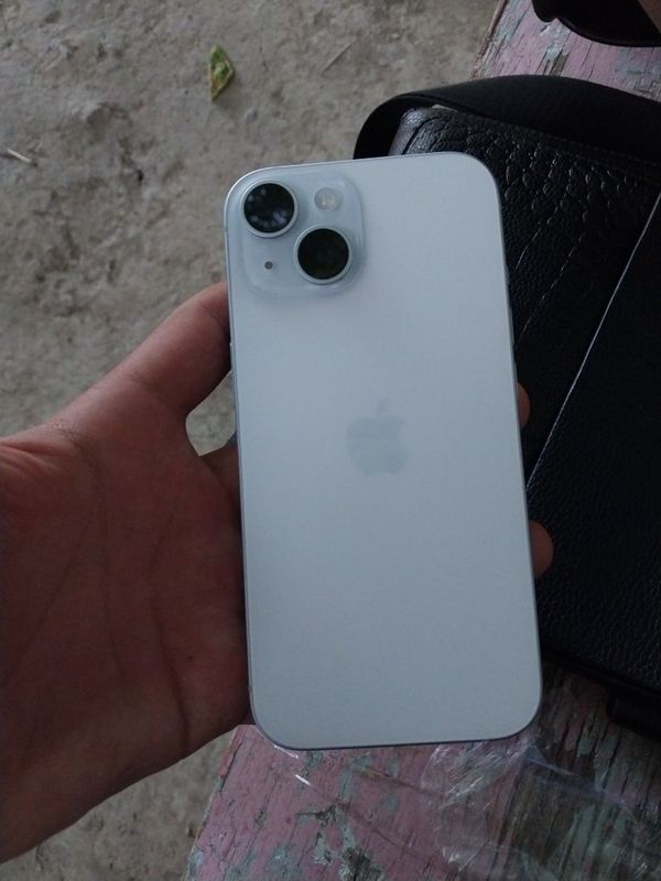 Iphone 15 naxtgayam nasiyagayam srocna sotiladi