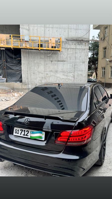 Mercedes benz w212 e55