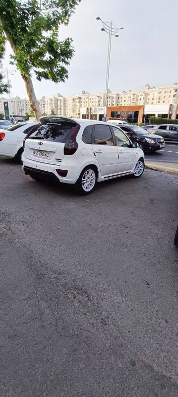 Lada Kalina 2 sport sotiladi 2015,122000km, propan 47 L tabletka Lada Kalina 2 sport sotiladi 2015,122000km, propan 47 L tabletka