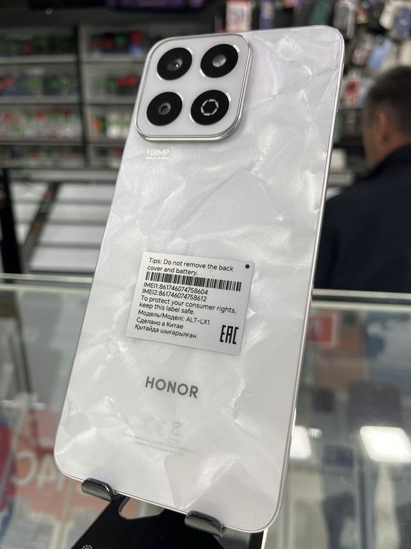 Honor X7C 6/128GB новей