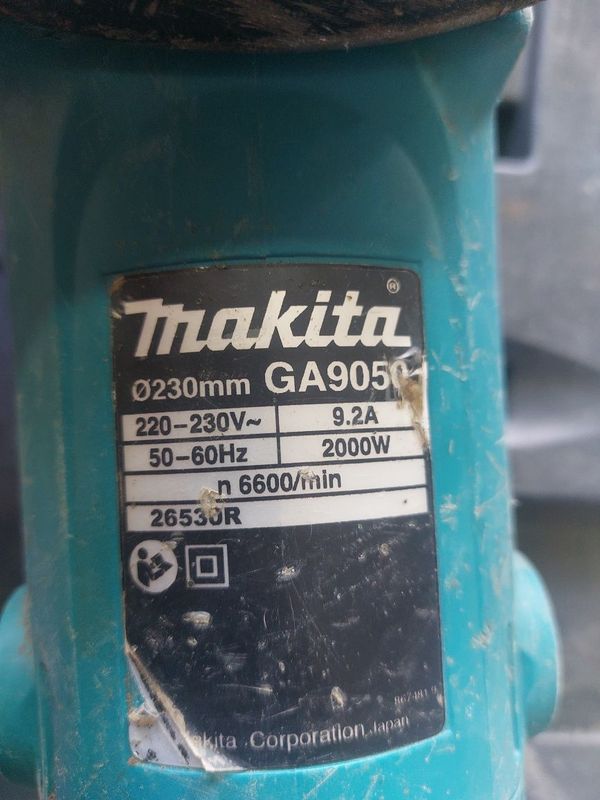 Makita 180 balgarka