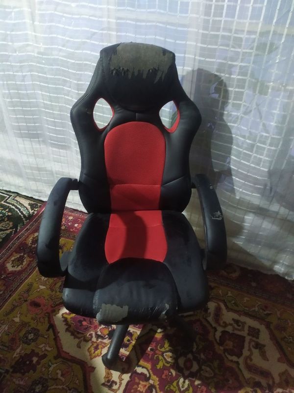 Офисная игровая кресло Офисная игровая кресло
