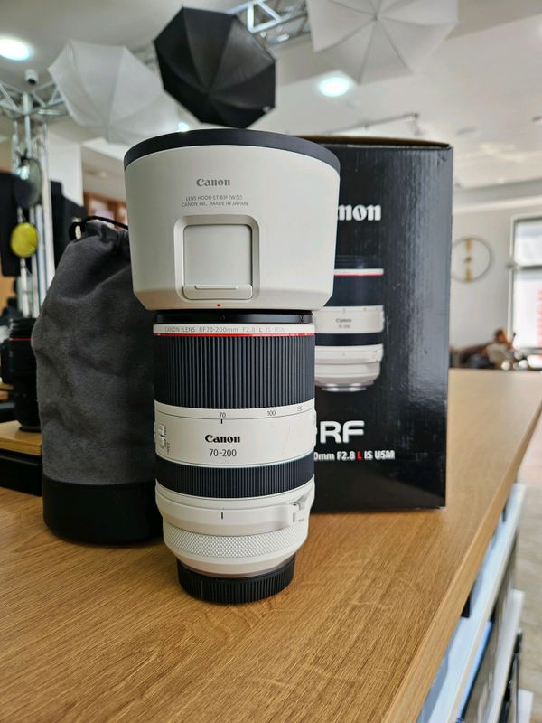 Canon RF 70-200 F/2.8 L IS USM Canon RF 70-200 F/2.8 L IS USM
