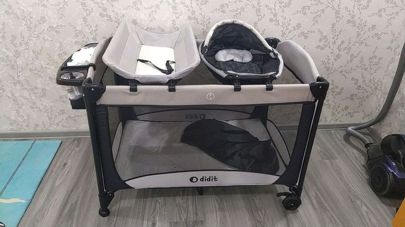 детская кроватка в идеальном состоянии детская кроватка в идеальном состоянии