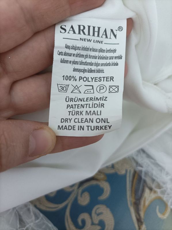 Ayollar vecherni libosi sarihan
