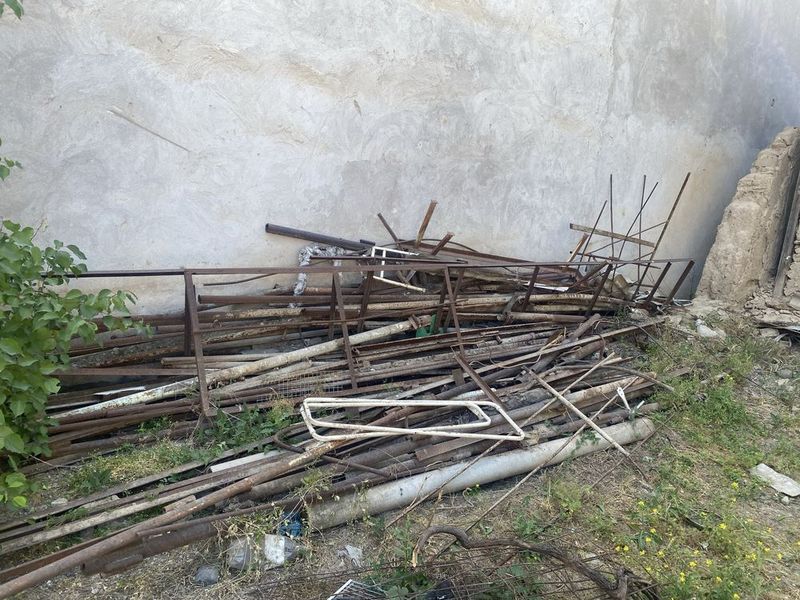 Xar xil temirla sotiladi srochna Xar xil temirla sotiladi srochna