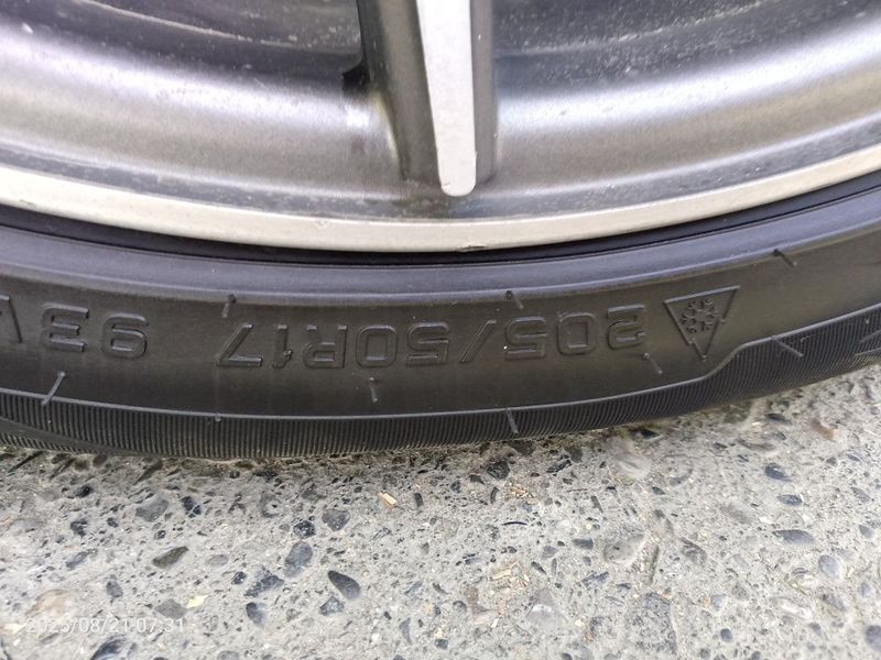 Vossen R17 diska balon barter qilaman