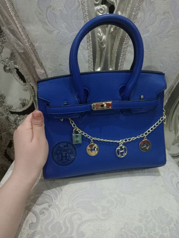 sumka Hermes sotiladi narxi 100ming som yangi sumka Hermes sotiladi narxi 100ming som yangi