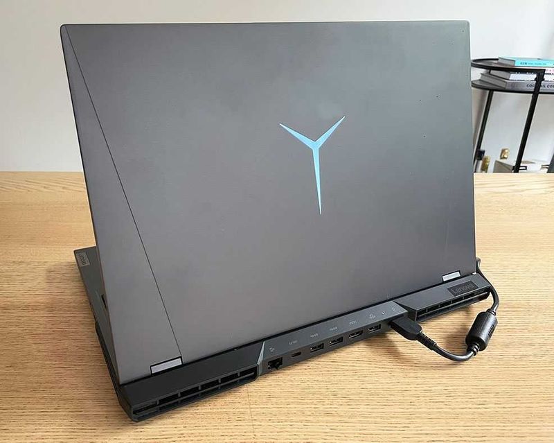 Lenovo Legion 5 pro Ryzen 7 RTX 3070 Lenovo Legion 5 pro Ryzen 7 RTX 3070