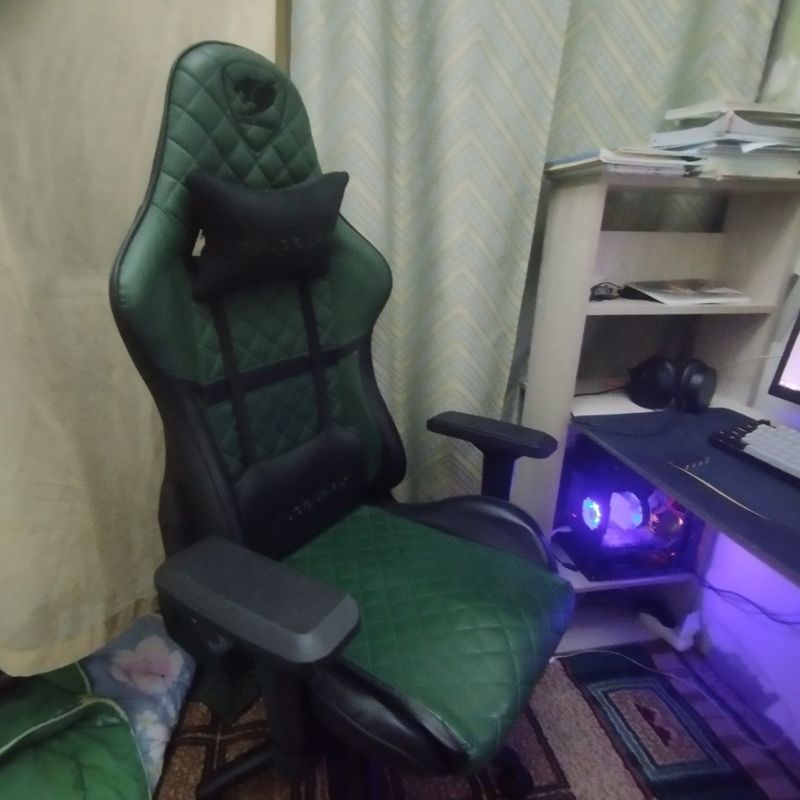 Продам игровое кресло Продам игровое кресло