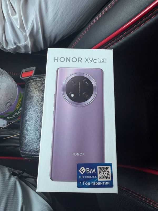 Honor x9c titan qora 8/256 yengi Honor x9c titan qora 8/256 yengi