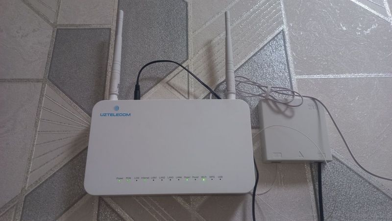 Продается Gpon роутер ZTE ZXHN F660 Продается Gpon роутер ZTE ZXHN F660
