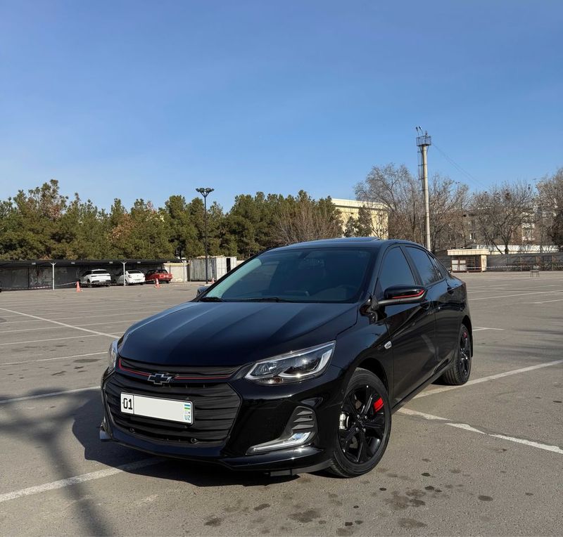 Chevrolet Onix full redline